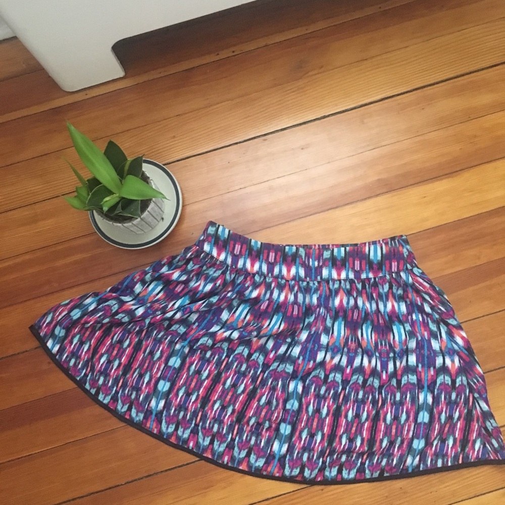 Watercolor Patterned Mini Skirt